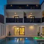 Luxury Wellness & Depaja וילה זאדאר
