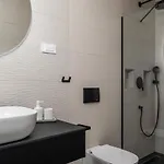 빌라 Luxury Wellness & Depaja