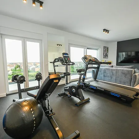 빌라 Luxury Wellness & Depaja 자다르
